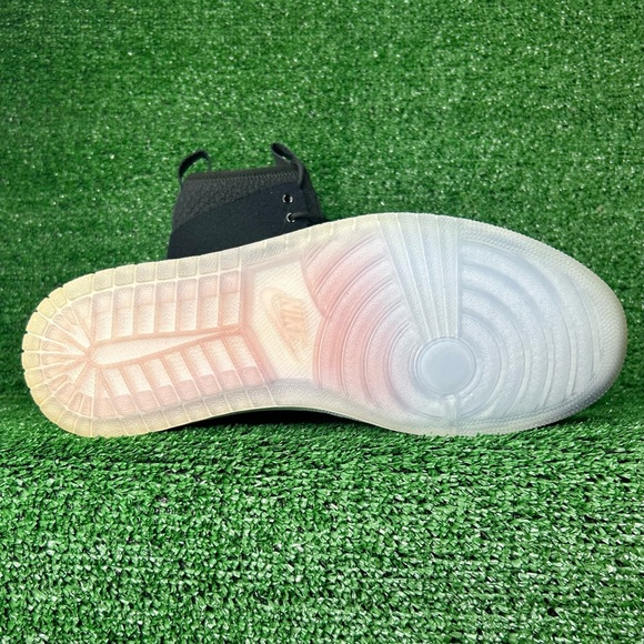 Nike Air Jordan 1 Retro Ultra High Shoes - Picture 3 of 8